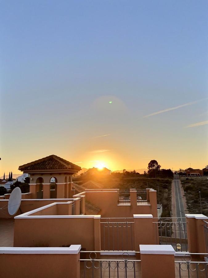 伊斯拉普拉纳Penthouse Mojon Hills公寓 外观 照片